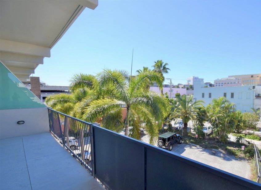 1520 Jackson Street Apt 1